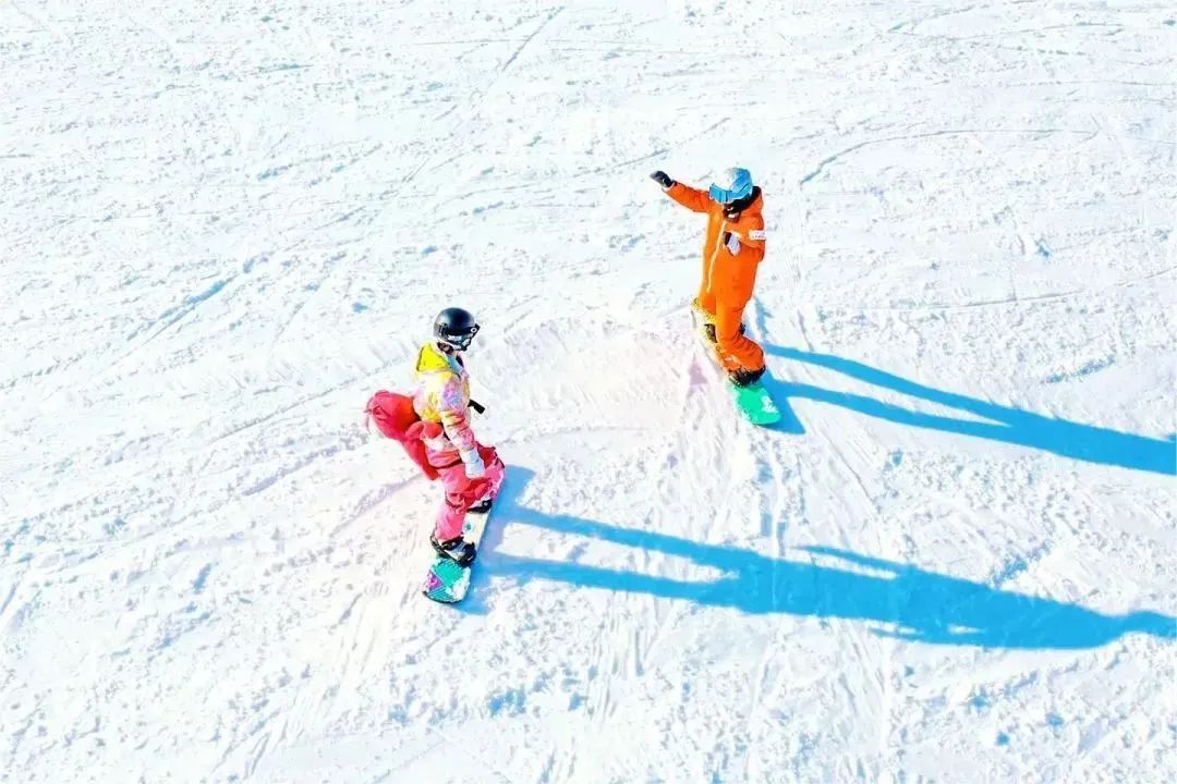 雪山滑雪大冒险2手机版无广告版下载-雪山滑雪大冒险2手机版共存版7723最新版下载v.3.31 雪山滑雪大冒险2手机版无广告版下载-雪山滑雪大冒险2手机版共存版7723最新版下载v.3.31